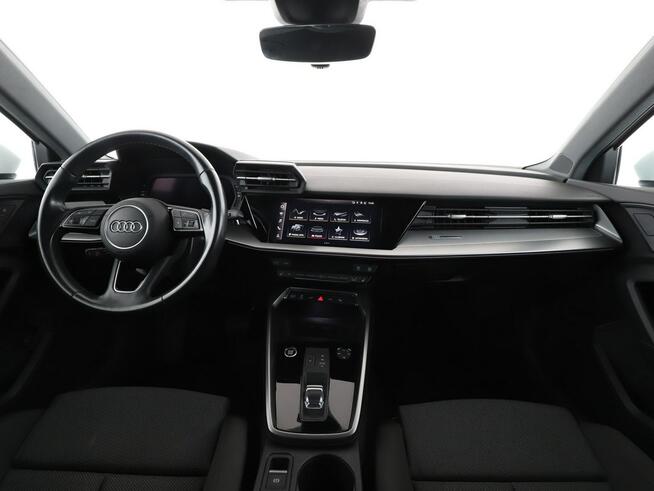 Audi A3 FV23% PHEV full LED virtual cocpit czujniki parkowania grzane fotele