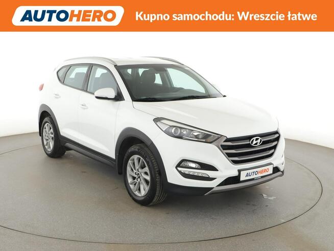 Hyundai Tucson 1.6 Benzyna Klimatyzacja Nawigacja Tempomat Grzane Fotele Kamera LED