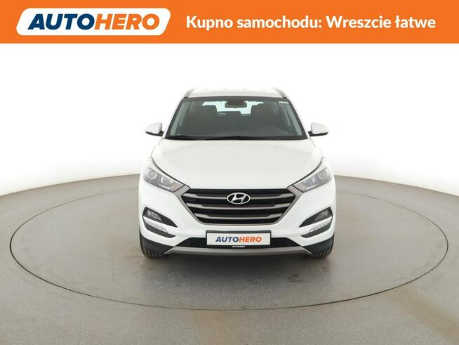 Hyundai Tucson 1.6 Benzyna Klimatyzacja Nawigacja Tempomat Grzane Fotele Kamera LED