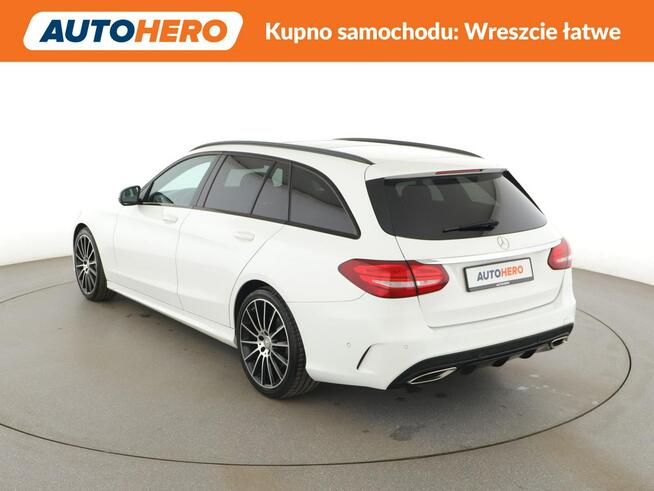Mercedes C 180 C180 Automat AMG Line Panorama Navi Tempomat Grzane Fotele Kamera LED