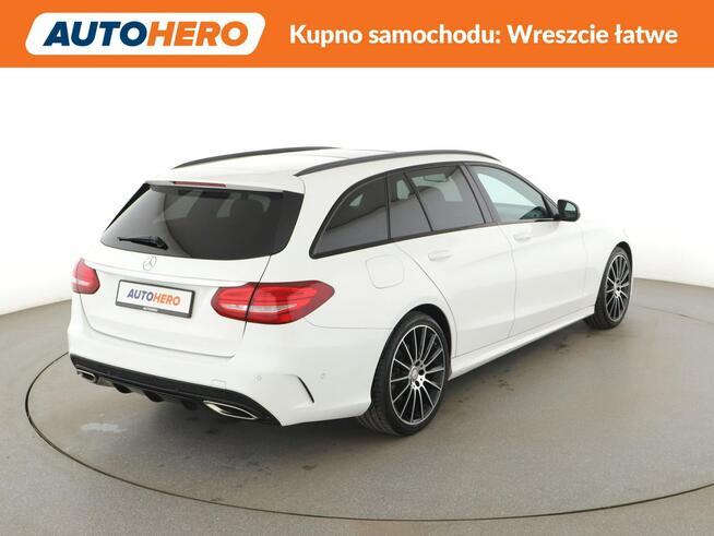 Mercedes C 180 C180 Automat AMG Line Panorama Navi Tempomat Grzane Fotele Kamera LED