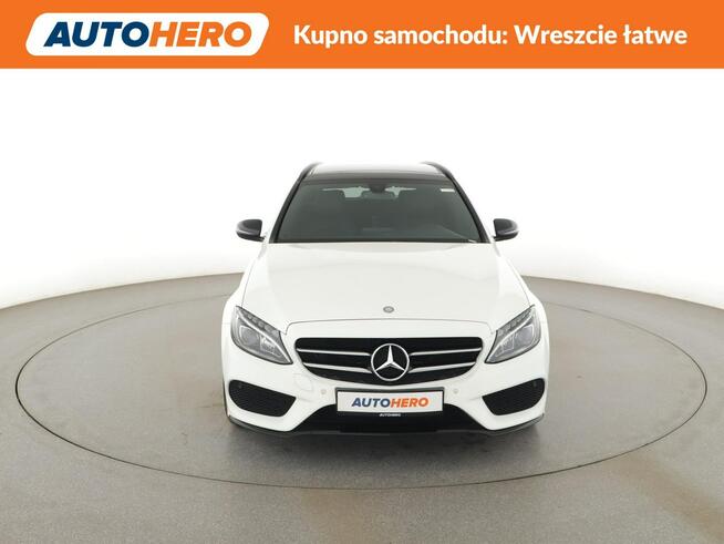 Mercedes C 180 C180 Automat AMG Line Panorama Navi Tempomat Grzane Fotele Kamera LED