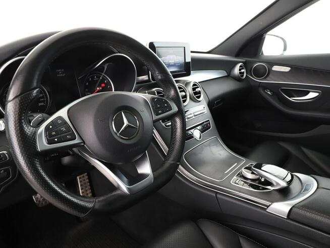 Mercedes C 180 C180 Automat AMG Line Panorama Navi Tempomat Grzane Fotele Kamera LED