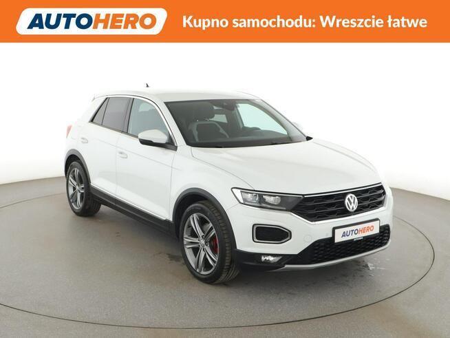 Volkswagen T-Roc 4x4 DSG matrix LED klima auto navi grzane fotele czujniki parkowania