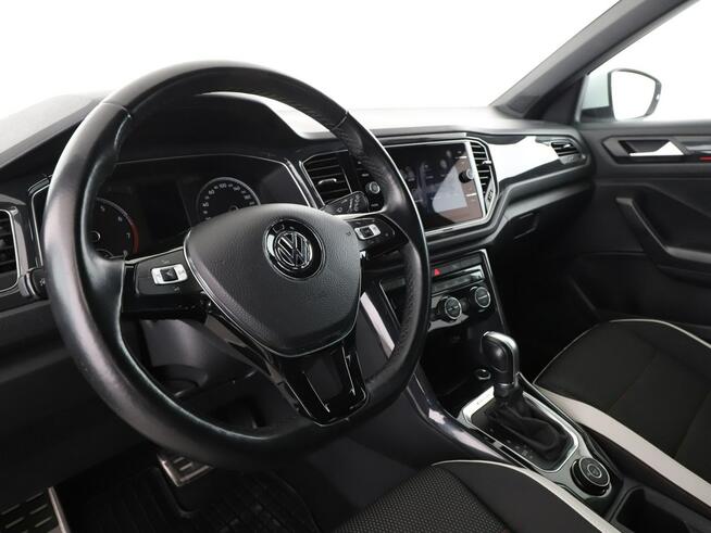 Volkswagen T-Roc 4x4 DSG matrix LED klima auto navi grzane fotele czujniki parkowania