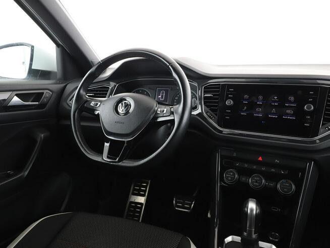 Volkswagen T-Roc 4x4 DSG matrix LED klima auto navi grzane fotele czujniki parkowania