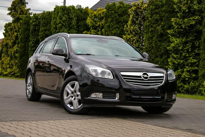Opel Insignia 140KM Bi-Ksenon Ledy Tempomat Parktronik 1właściciel