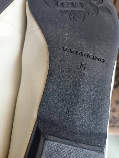 Eleganckie czarne czółenka damskie odkryte w dobrym stanie