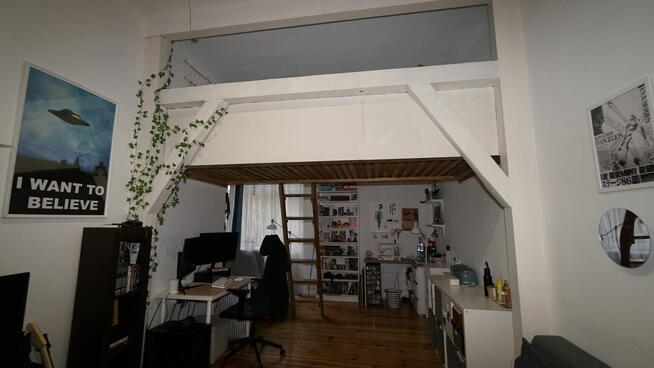 3 pokoje w kamienicy, 102 m2, I piętro Śródmiescie
