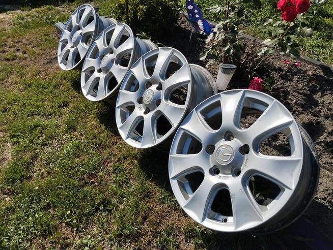 Felgi Mazda 15 5x114,3 6J ET52,5 Mazda 3 Mazda 5 67,1