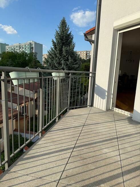 Sprzedaż 4-5 pokojowego apartamentu z 2 balkonami