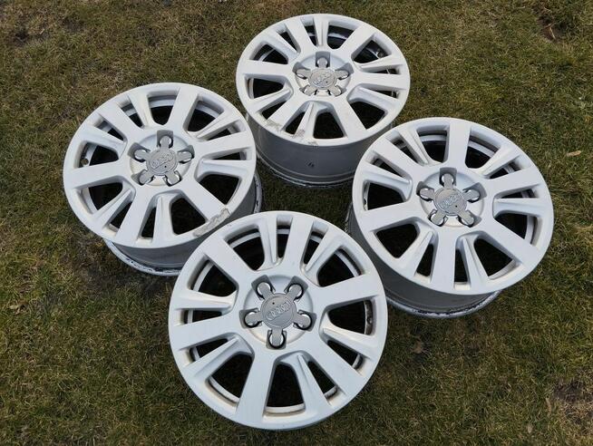 Felgi Audi 16 5x112 7J ET42 A6 A4 A3 4F0-025CF komplet
