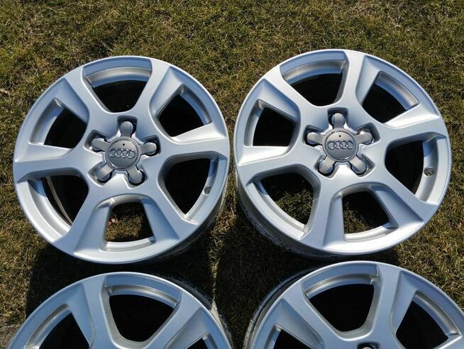 Felgi Audi 16 5x112 7J ET46 8K0-025M komplet 66,6mm