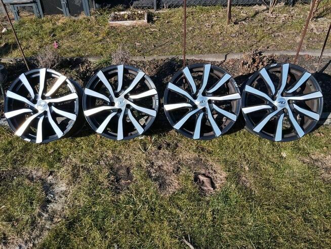 Felgi AEZ 18 5x108 8J ET45 Ford Renault Volvo 67mm Komplet