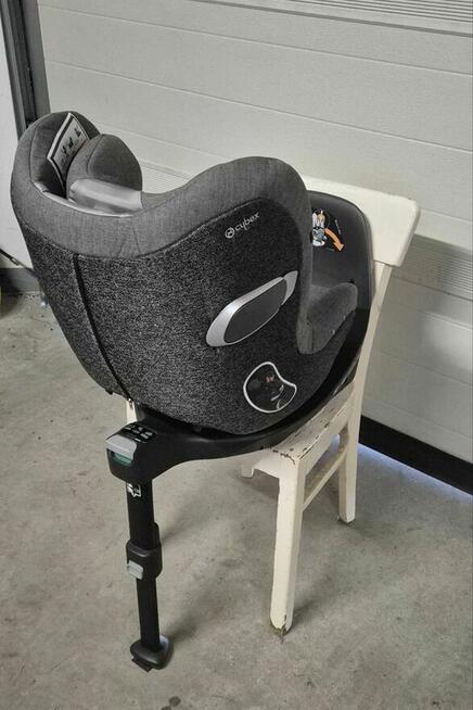 Fotelik Cybex + Baza obrotowa Sirona I- size grafit