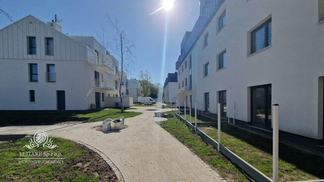 Duże, mieszkanie 65,90m2, 3pokoi, 2łazienki, ogród/ Brochów