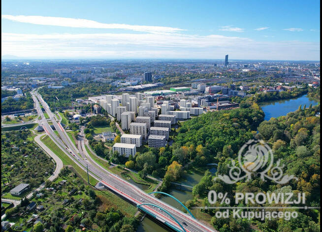 Piękne mieszkanie w doskonałej lokalizacji z balkonem z ogrzewaniem miejskim!