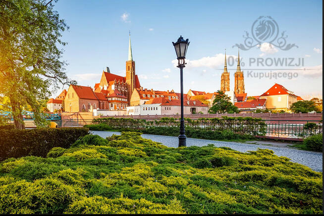 Piękne mieszkanie w doskonałej lokalizacji z balkonem z ogrzewaniem miejskim!