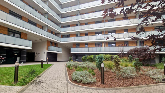 Apartament 4 pok. 100,85 + 2loggie 86,48/Os. Powstańców Śląskich obok Sky Tower
