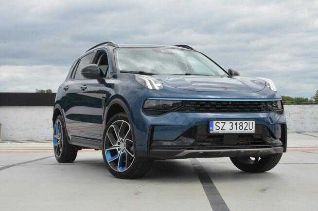 Lynk&Co 01 1.5 Plug-in 179 KM Hybrid 4x4/ Full LED/ Grzania/Navi/Kamera/Panorama