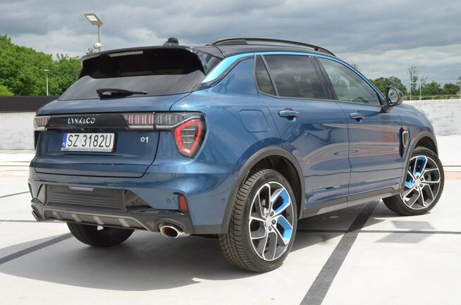 Lynk&Co 01 1.5 Plug-in 179 KM Hybrid 4x4/ Full LED/ Grzania/Navi/Kamera/Panorama