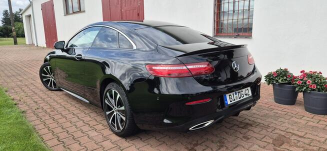 Mercedes E 300 NAVI-KAMERA-LED