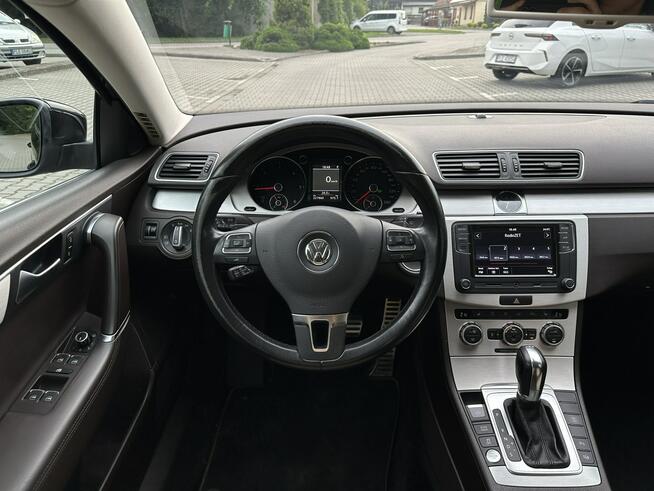 Volkswagen Passat B7 Variant 2011r 2.0 TDI 140KM DSG Navi ACC Led Bi-Xenon Automat Radar