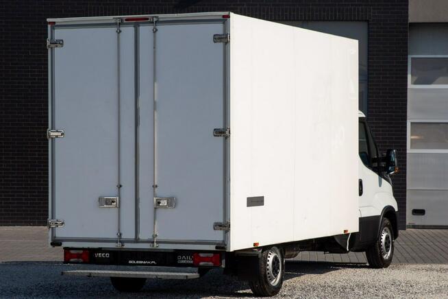 Iveco Daily KONTENER Niskopodwoziowy 35S14 Hi Matic *AUTOMAT* + RAMPA
