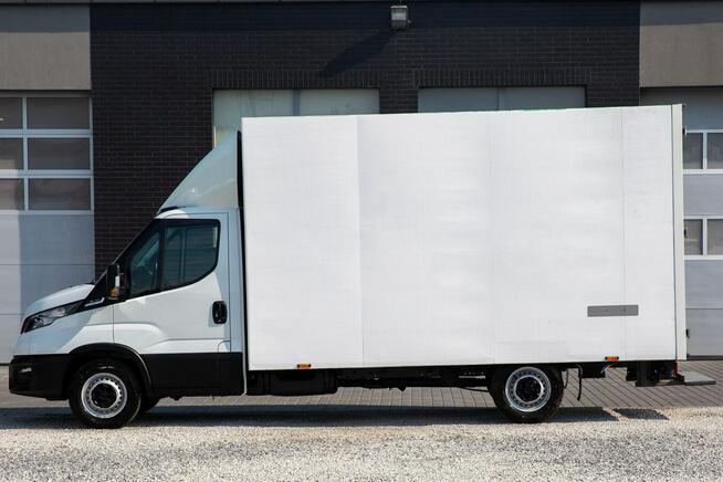 Iveco Daily KONTENER Niskopodwoziowy 35S14 Hi Matic *AUTOMAT* + RAMPA