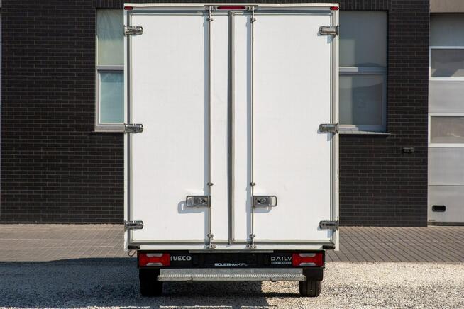 Iveco Daily KONTENER Niskopodwoziowy 35S14 Hi Matic *AUTOMAT* + RAMPA
