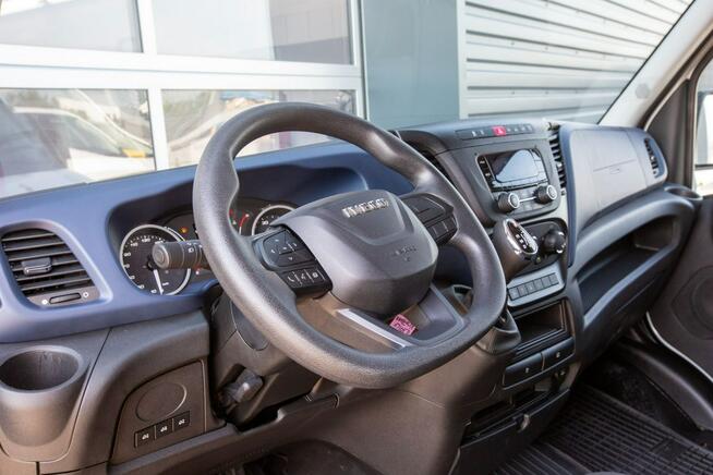 Iveco Daily KONTENER Niskopodwoziowy 35S14 Hi Matic *AUTOMAT* + RAMPA