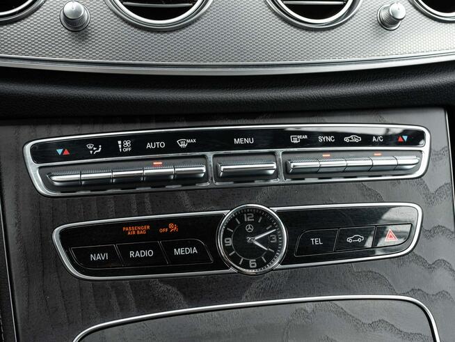 WT2066C#E 220 d 4Matic Ambient Elektr.f Salon PL VAT23%