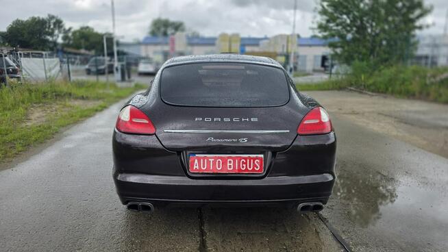 super stan SALON POLSKA panamera 4S