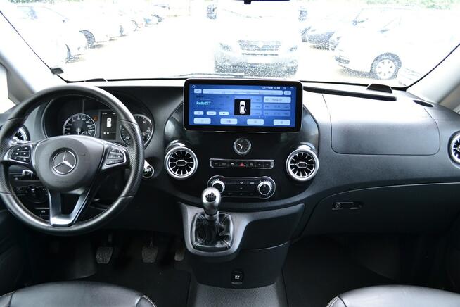 Piękny Mercedes Vito 6os.*Nawigacja*PDC*LED*Klimatyzacja*