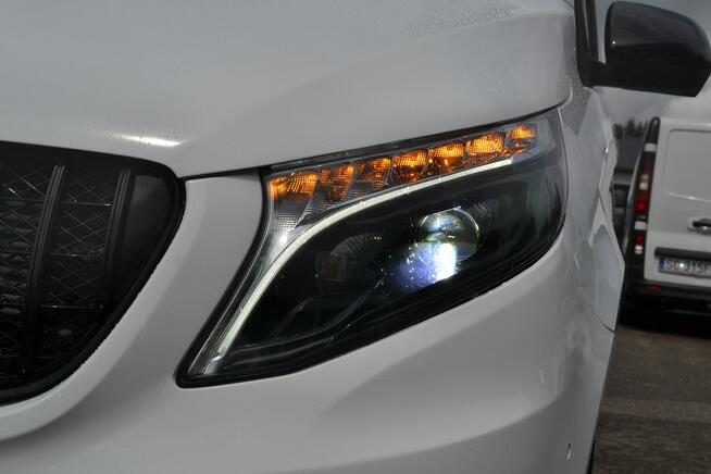 Piękny Mercedes Vito 6os.*Nawigacja*PDC*LED*Klimatyzacja*