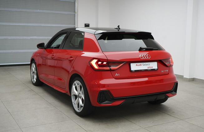 Audi A1 30 TFSI 110KM Stronic S-Line LED Dwukolorowy Dynamic Smartphone inter.