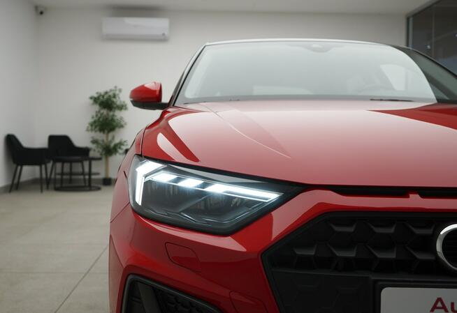 Audi A1 30 TFSI 110KM Stronic S-Line LED Dwukolorowy Dynamic Smartphone inter.