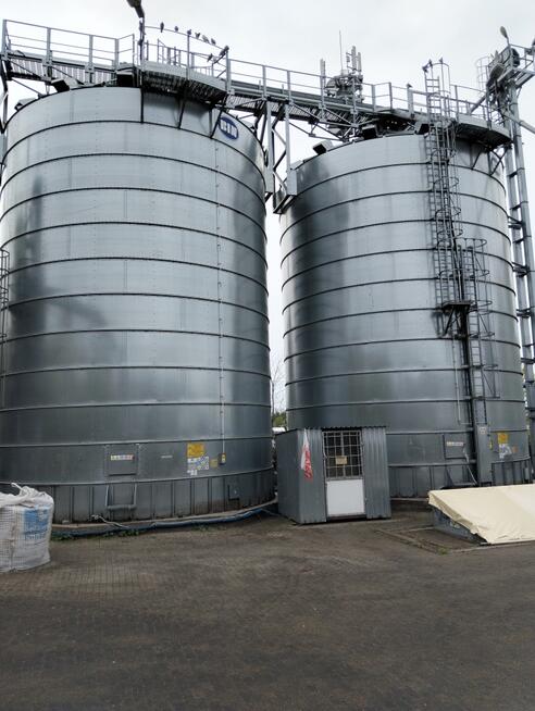 Sprzedam magazyn płaski z suszarnią i BIN 2x500 t