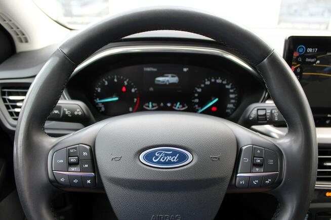 Ford Focus SalonPL FV23% Titanium Pak.Winter 125KM Navi LED Tempomat Asys.Pasa