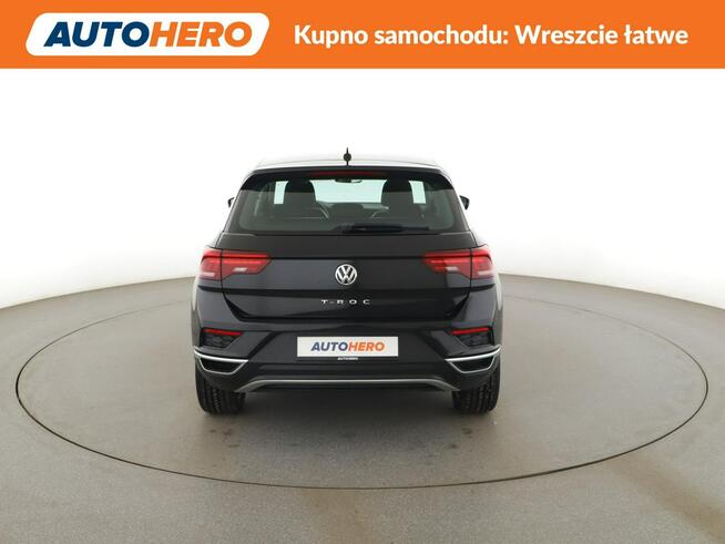 Volkswagen T-Roc matrix LED virtual cocpit klima auto kamera i czujniki parkowania el.
