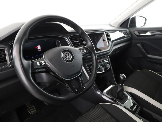 Volkswagen T-Roc matrix LED virtual cocpit klima auto kamera i czujniki parkowania el.