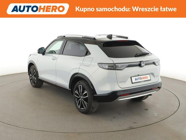 Honda HR-V HEV automat full LED virtual cocpit navi kamery klima auto grzane fote