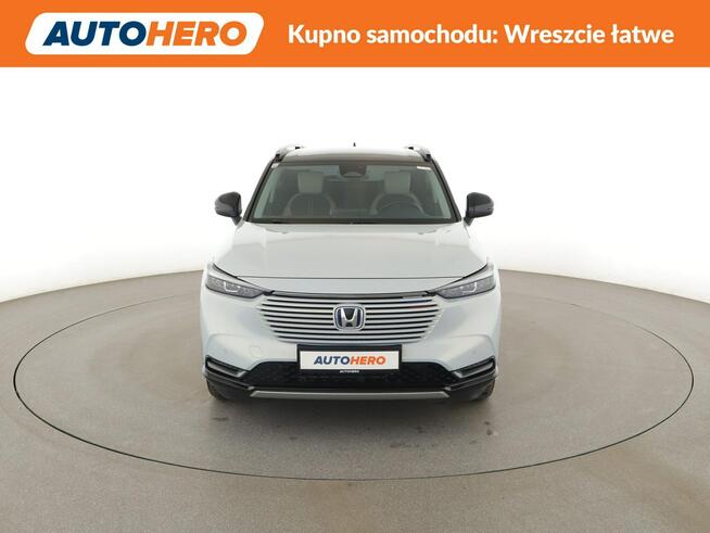 Honda HR-V HEV automat full LED virtual cocpit navi kamery klima auto grzane fote