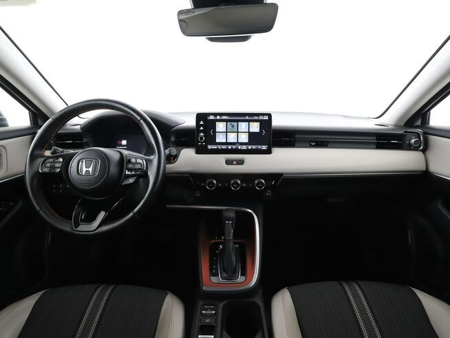 Honda HR-V HEV automat full LED virtual cocpit navi kamery klima auto grzane fote