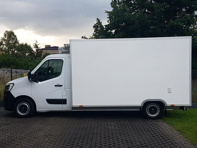 Renault Master SKLEP BAR FOODTRUCK KONTENER NISKOPODŁOGOWY AUTSKLEP