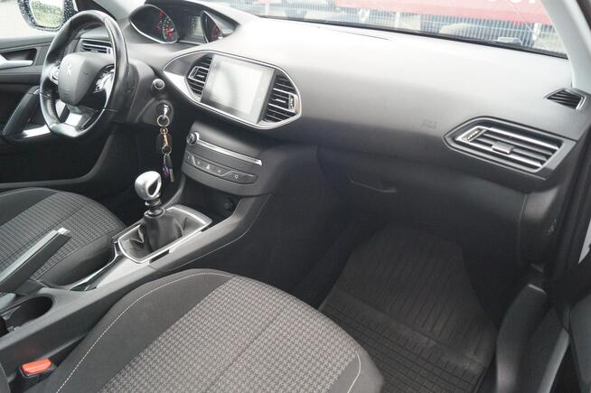 Peugeot 308 2018R 1,5 DIESEL 102KM
