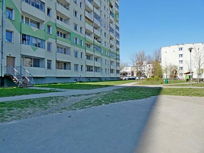 Sokołowska 8, Wola, kawalerka z balkonem