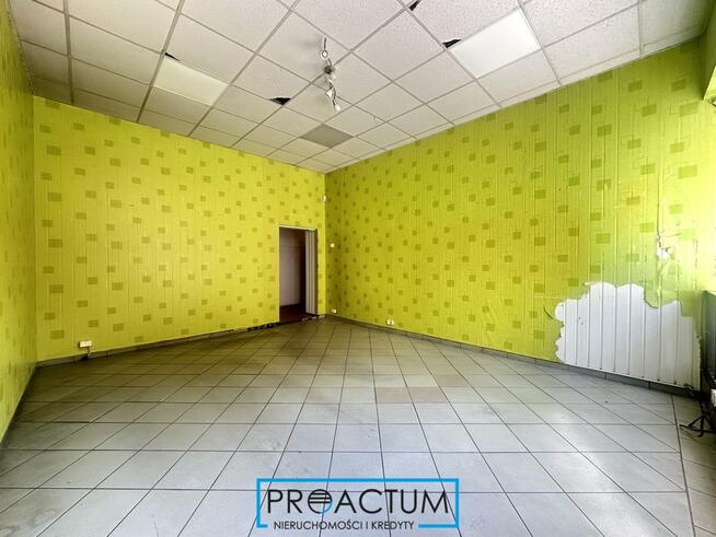 Lokal usługowy z dużą witryną - parter!