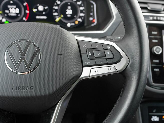 Volkswagen Tiguan WE4X021#2.0TSI Elegance 4Motio DSG Podgrz.f kier szyba Salon PL VAT23%
