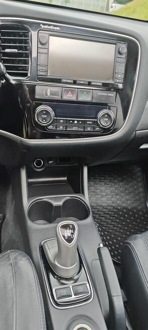 Mitsubishi Outlander 2.0 PHEV LPG Instyle Navi Plus